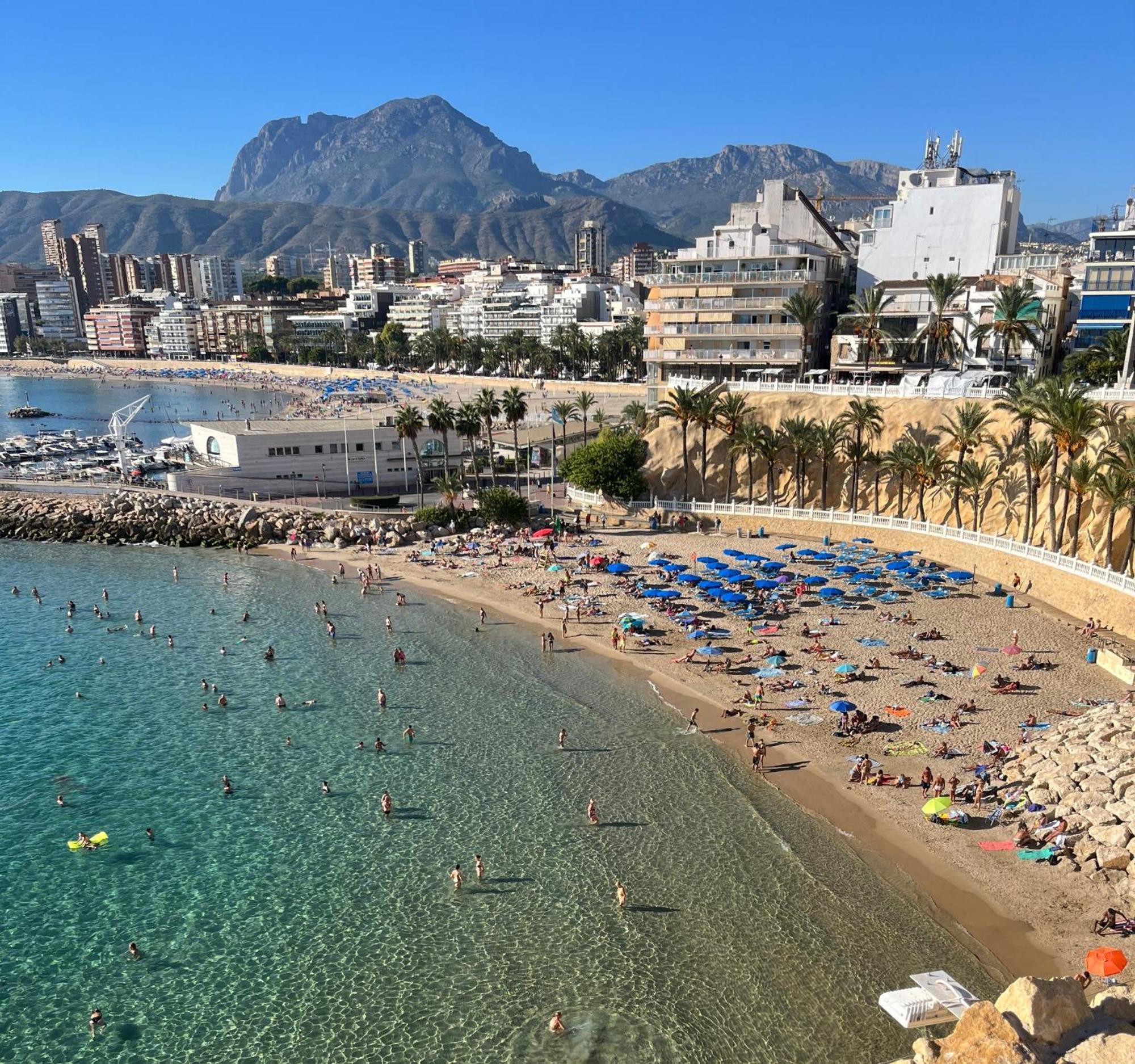 Rouna IV By Gloove Benidorm Dış mekan fotoğraf